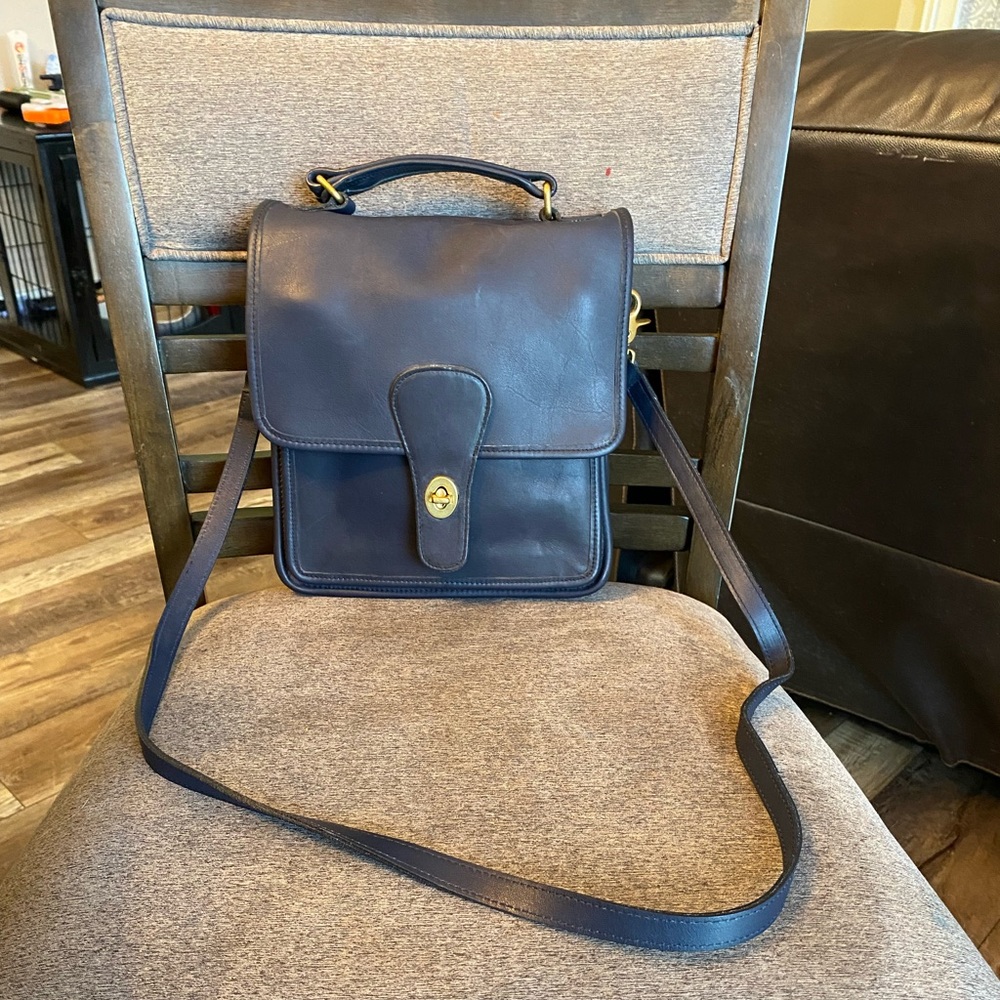 Rare Vintage Coach Leather Purse